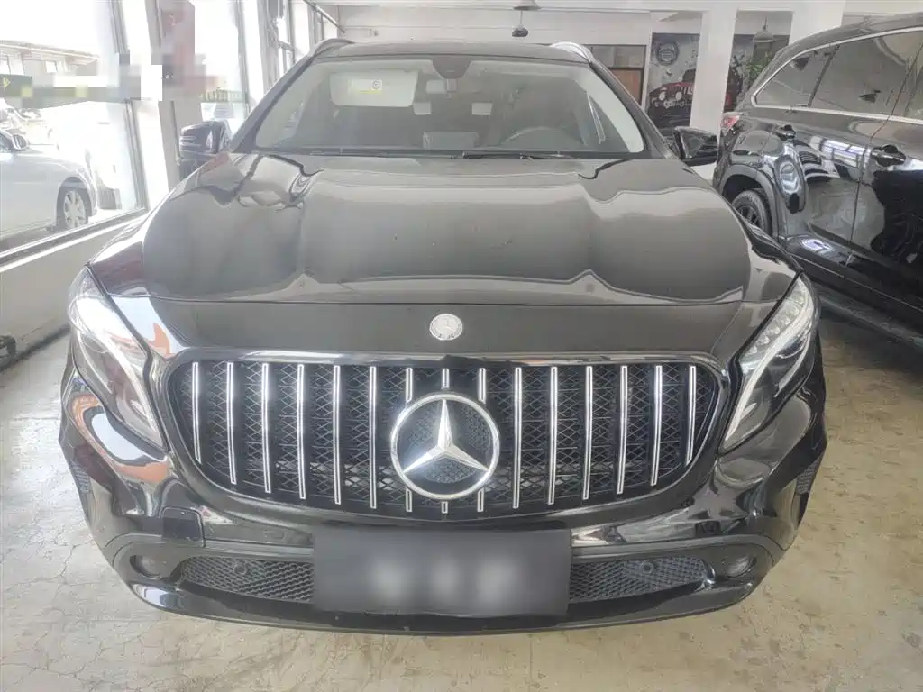 Mercedes-Benz GLA 2016 GLA 220 4MATIC Fashion фото 3