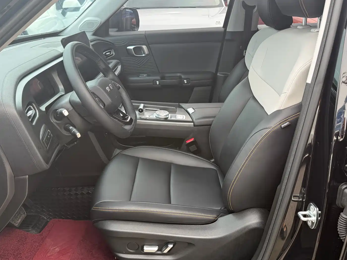 BAIC ORV Beijing Off-Road BJ30 2024 1.5T Magic Core Electric Drive Advanced Edition фото 3