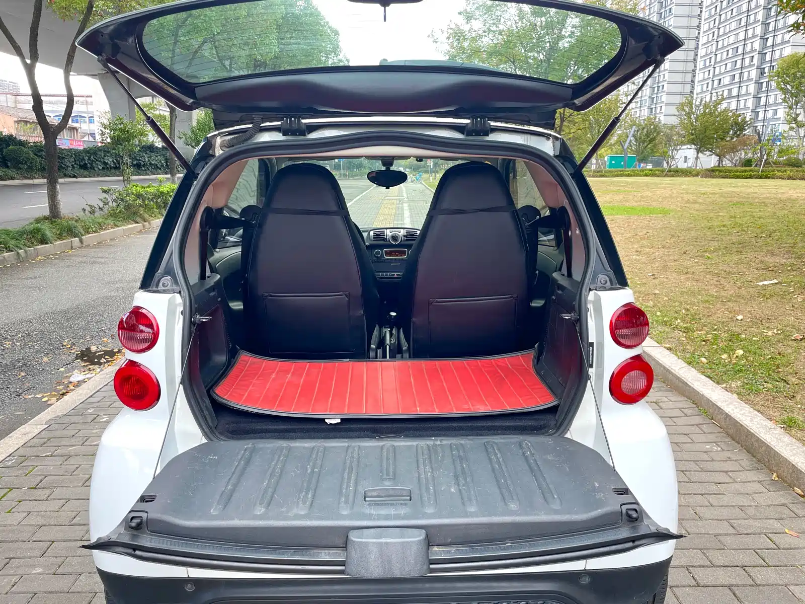 صورة 10 - smart fortwo