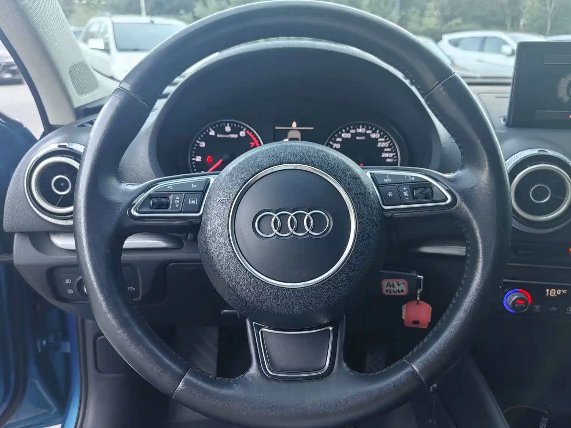 Photo 10 - Audi A3