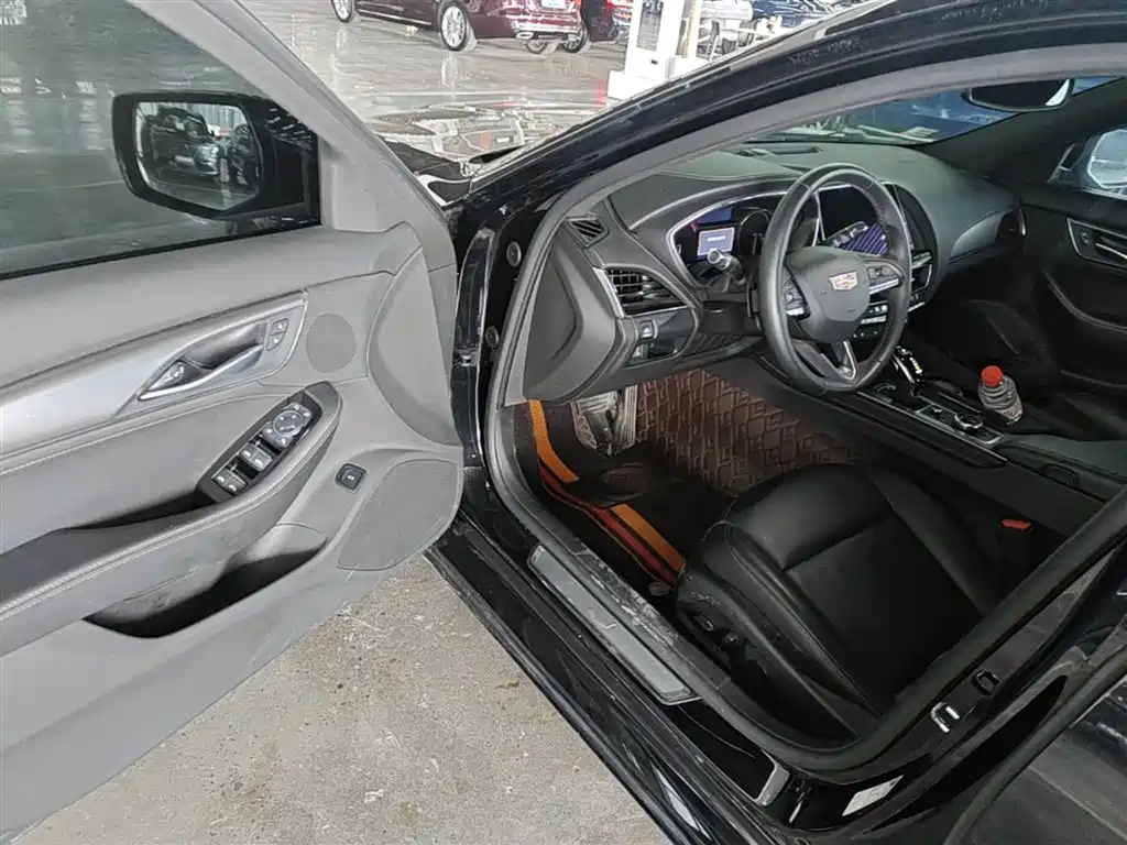 Cadillac CT5 2022 28T Luxury (Standard) фото 16