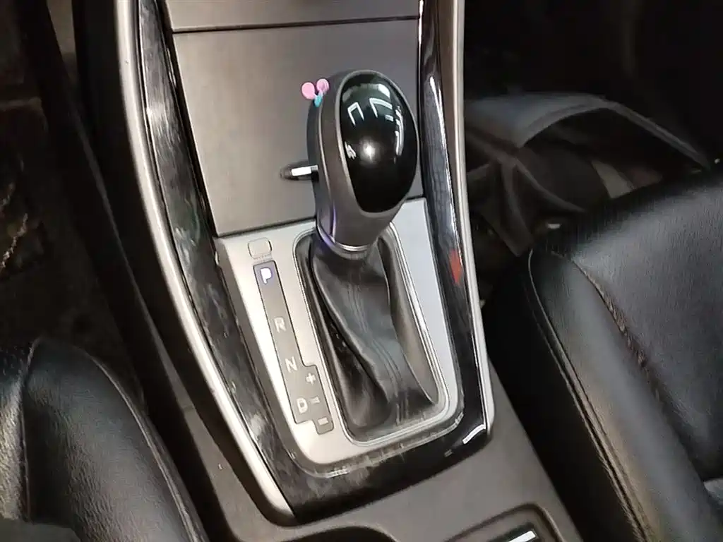 Hyundai Langdong 2016 1.6L Automatic Premium Edition фото 14