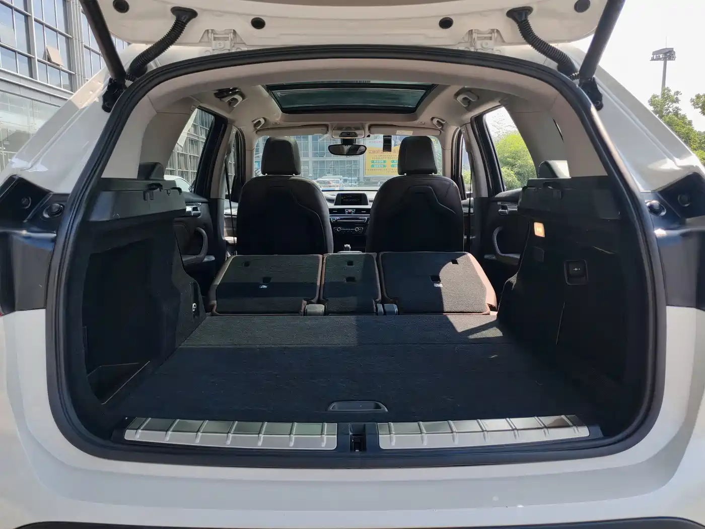 BMW X1 New Energy 2018 xDrive25Le Luxury Model фото 14