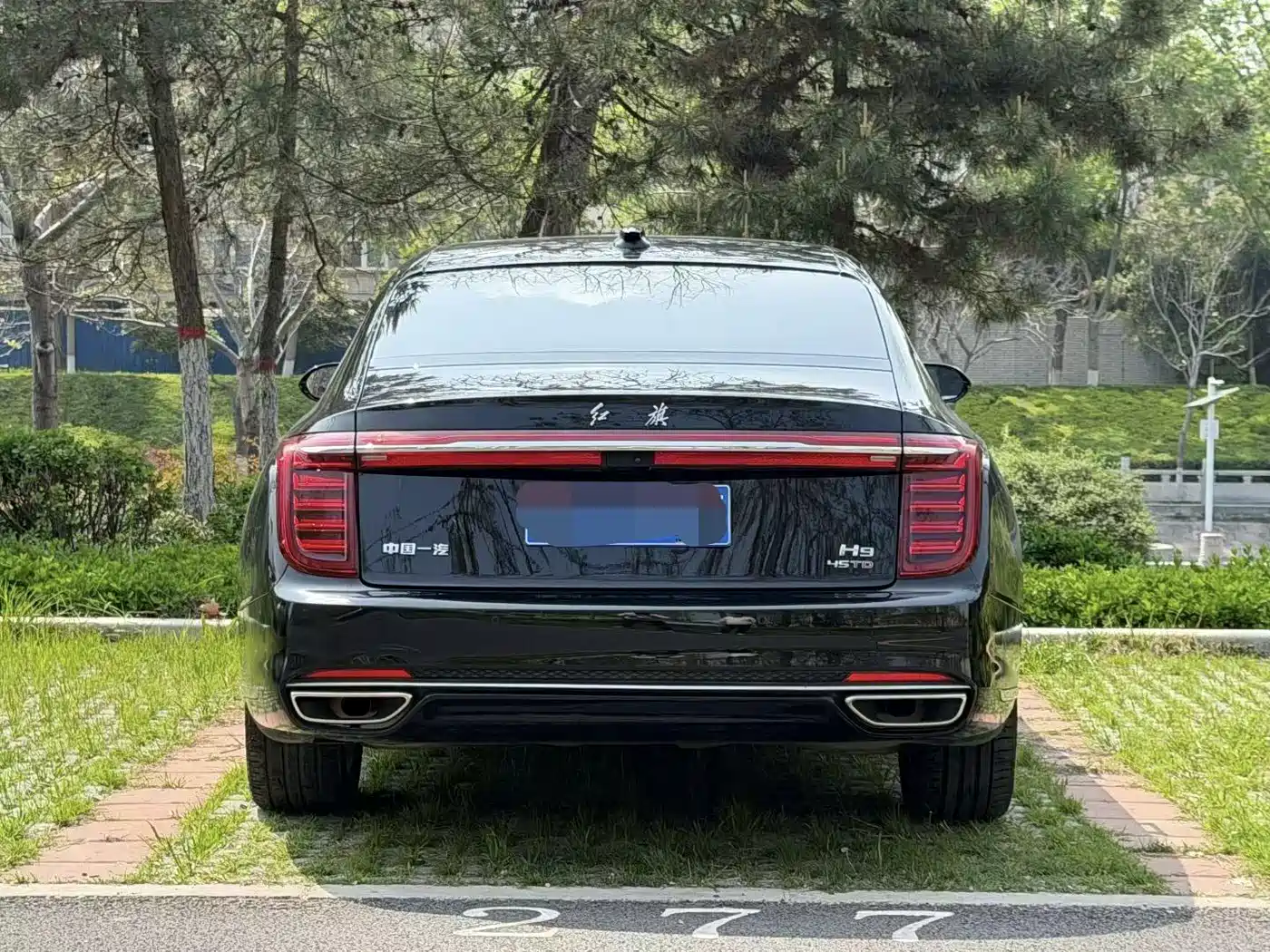  HONGQI H9