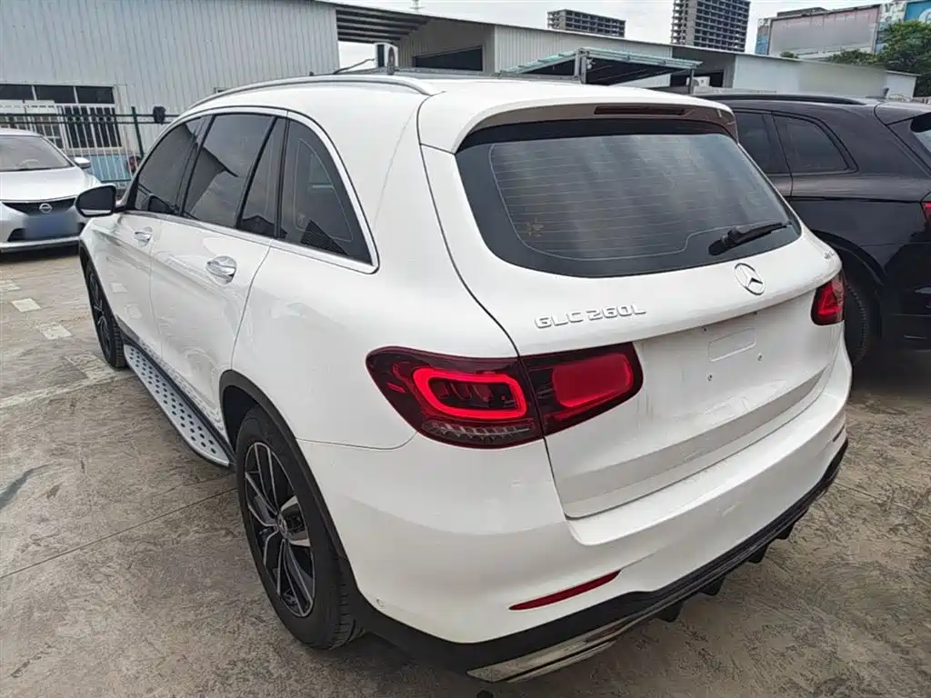 Mercedes-Benz GLC 2022 Facelift II GLC 260 L 4MATIC Luxury фото 5