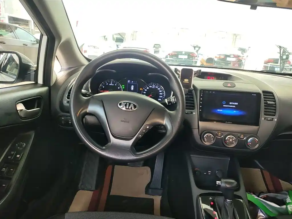 Kia K3 2017 1.6L Automatic 15th Anniversary Special GLS фото 11