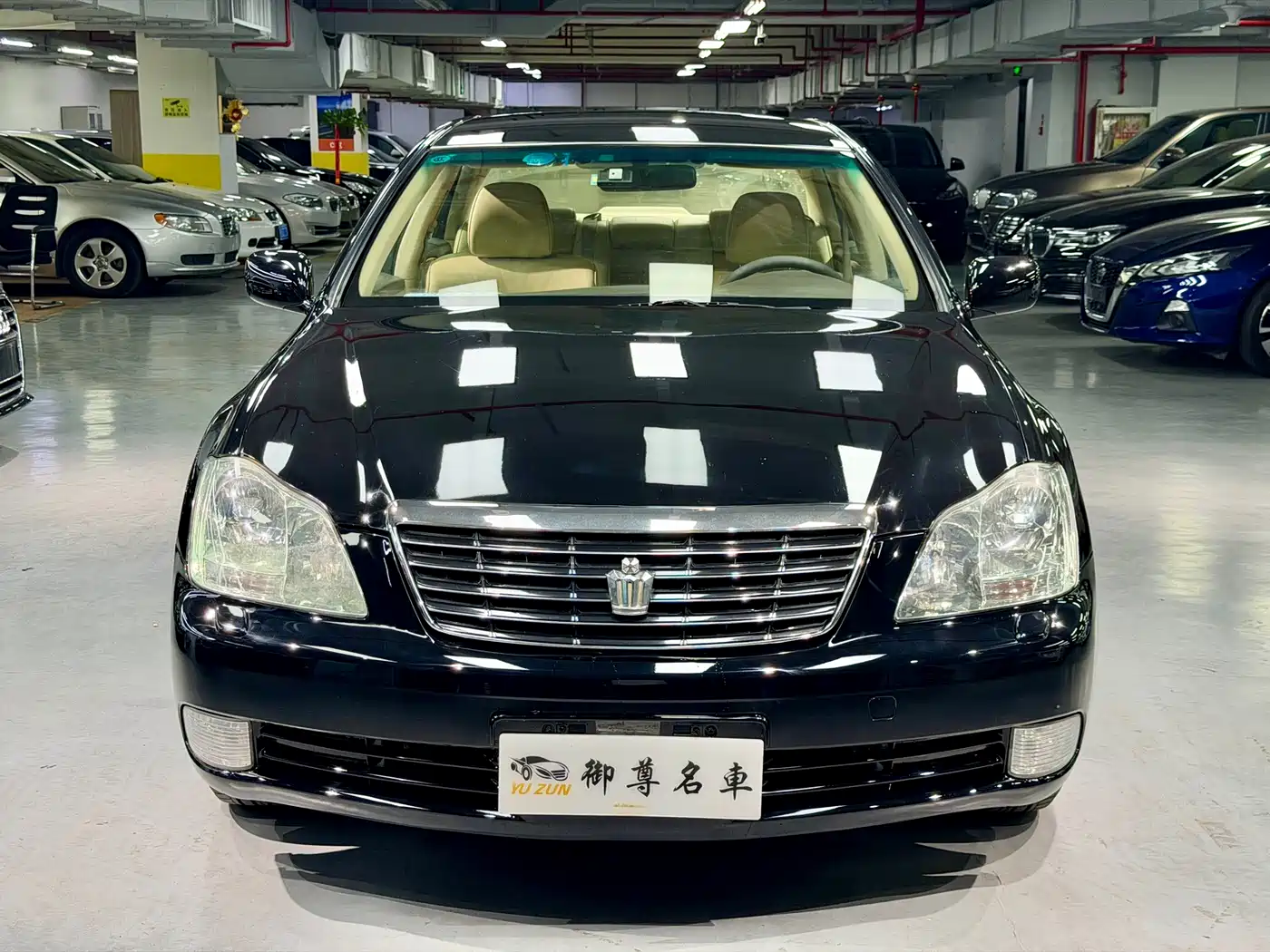 Toyota Crown 2005 Model 3.0L Royal Saloon фото 2