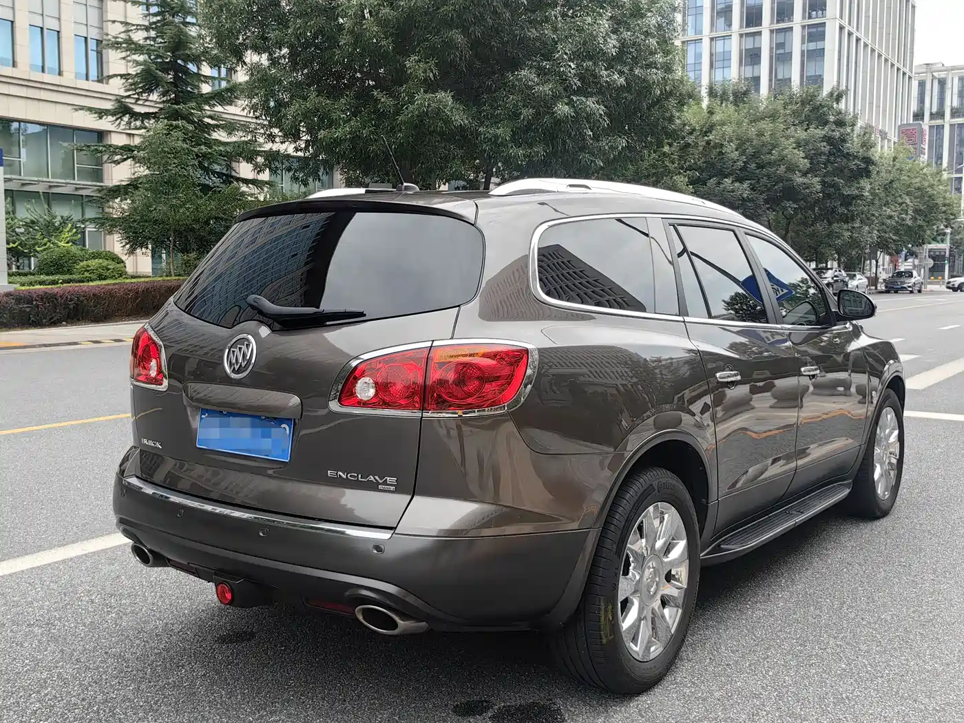 Buick Enclave 2010 3.6L Flagship Edition фото 5