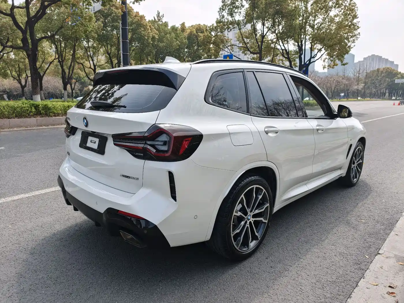 BMW X3 2023 xDrive30i Leading M Night Package фото 5
