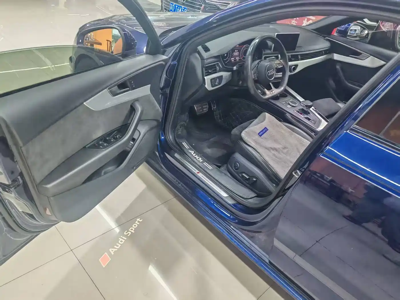 Audi A4 (Import) 2020 Avant Pioneer 40 TFSI Luxury Sport фото 5