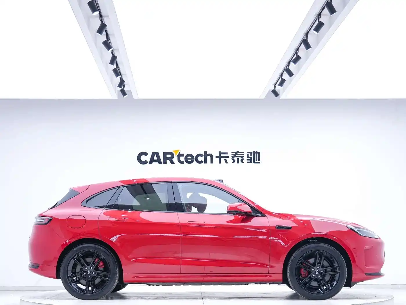 AITO Wenjie AITO M5 2025 Extended Range Ultra AWD фото 4