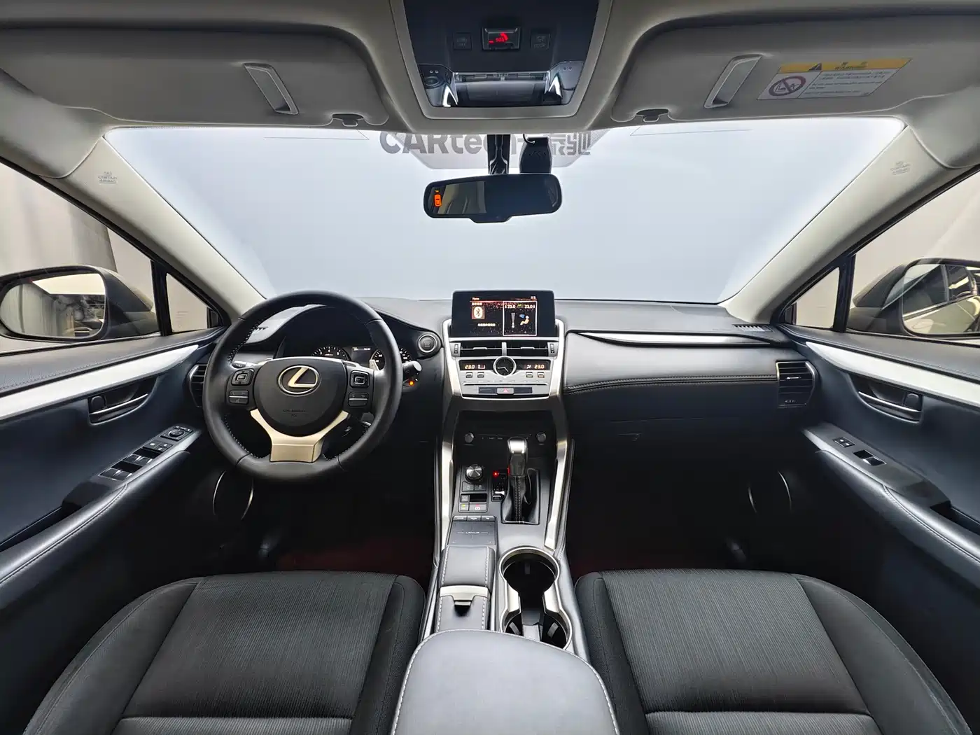 Lexus NX 2020 200 FWD Sharp Edition China V фото 12