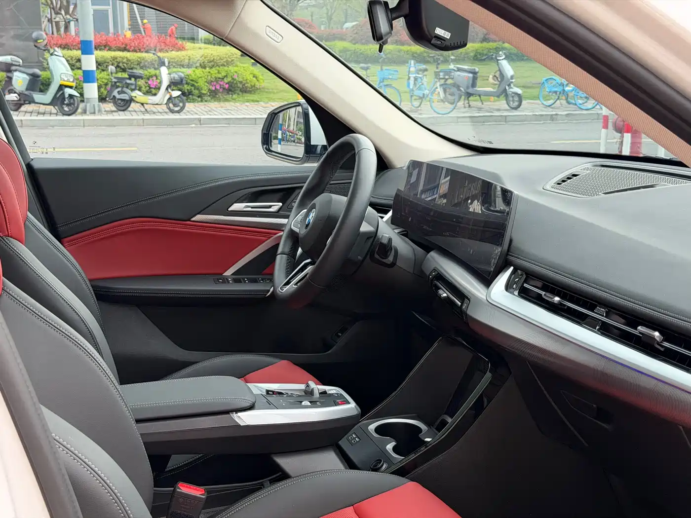 BMW X1 2023 sDrive25Li M Sport Package фото 12