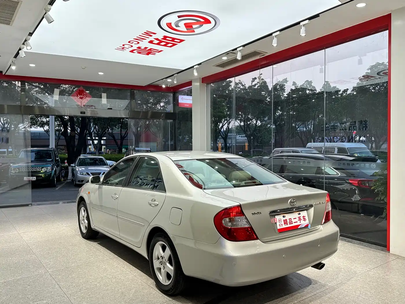 Toyota Camry (Overseas) 2005 2.4 Standard Edition фото 4