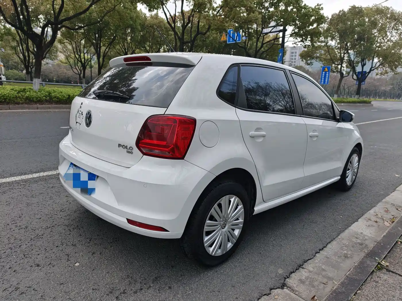 Volkswagen Polo 2018 1.5L Auto Comfort фото 5
