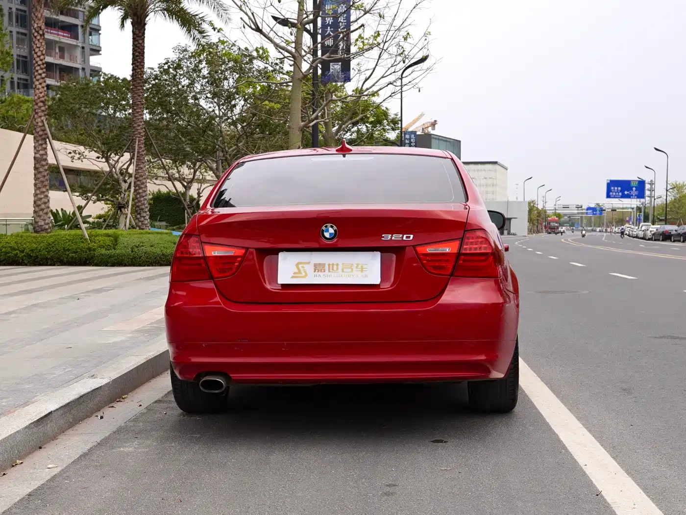 BMW 3 Series 2012 320i Luxury фото 11