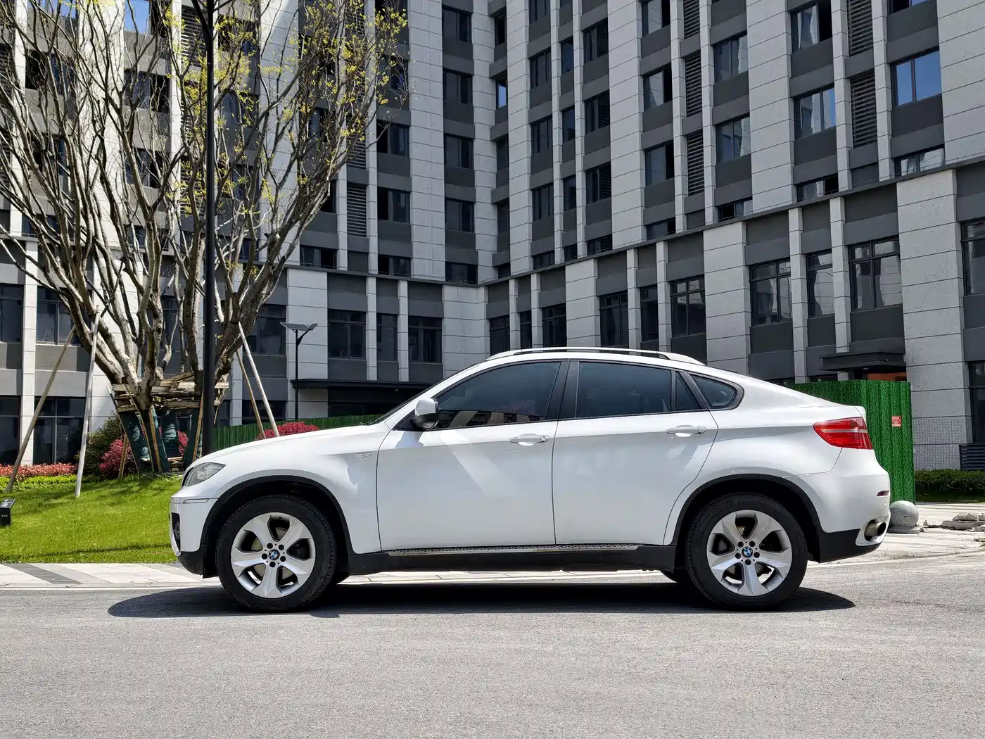 BMW X6 2011 xDrive35i фото 2