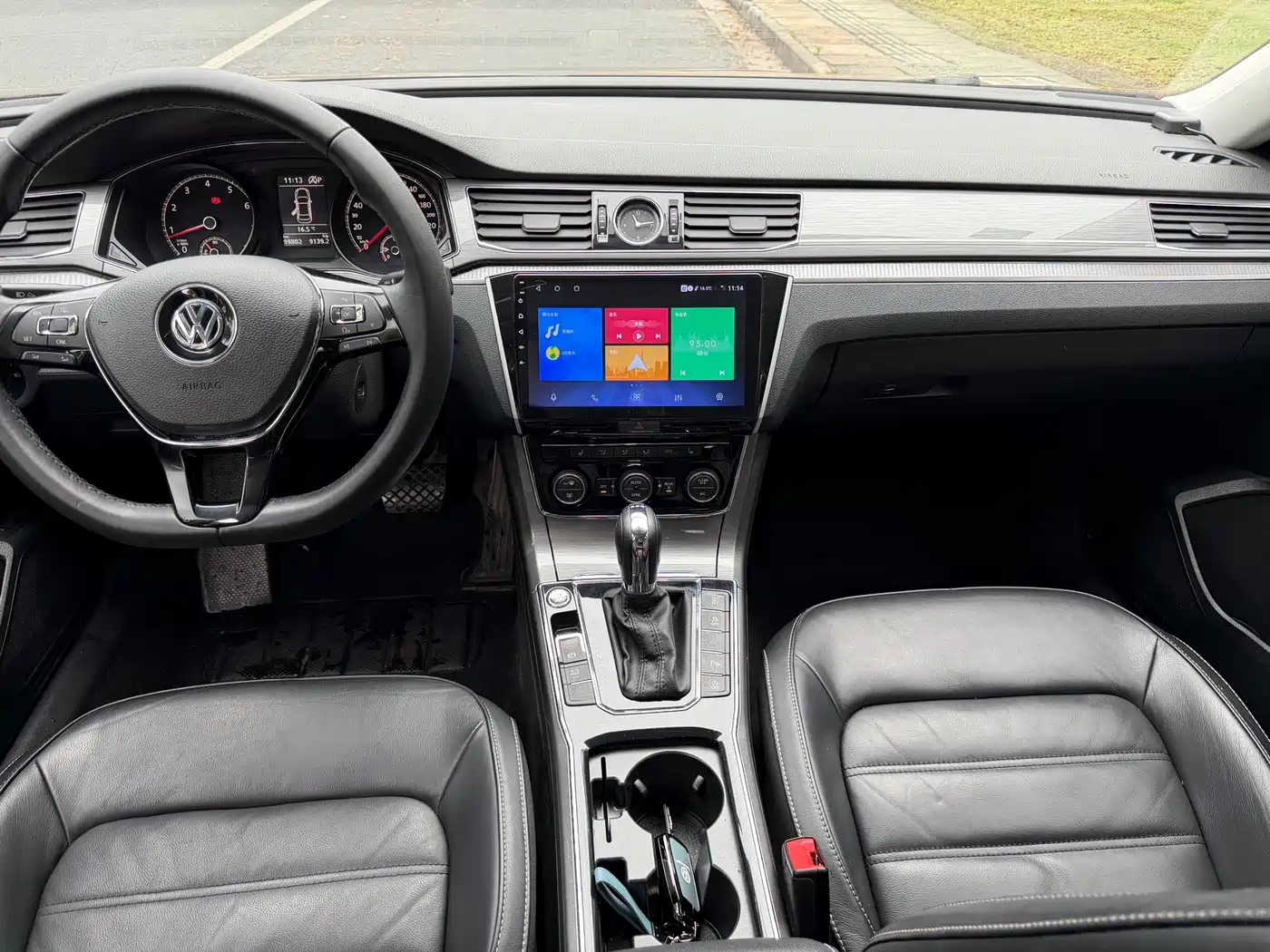 Volkswagen Passat 2017 330TSI DSG Prestige фото 10