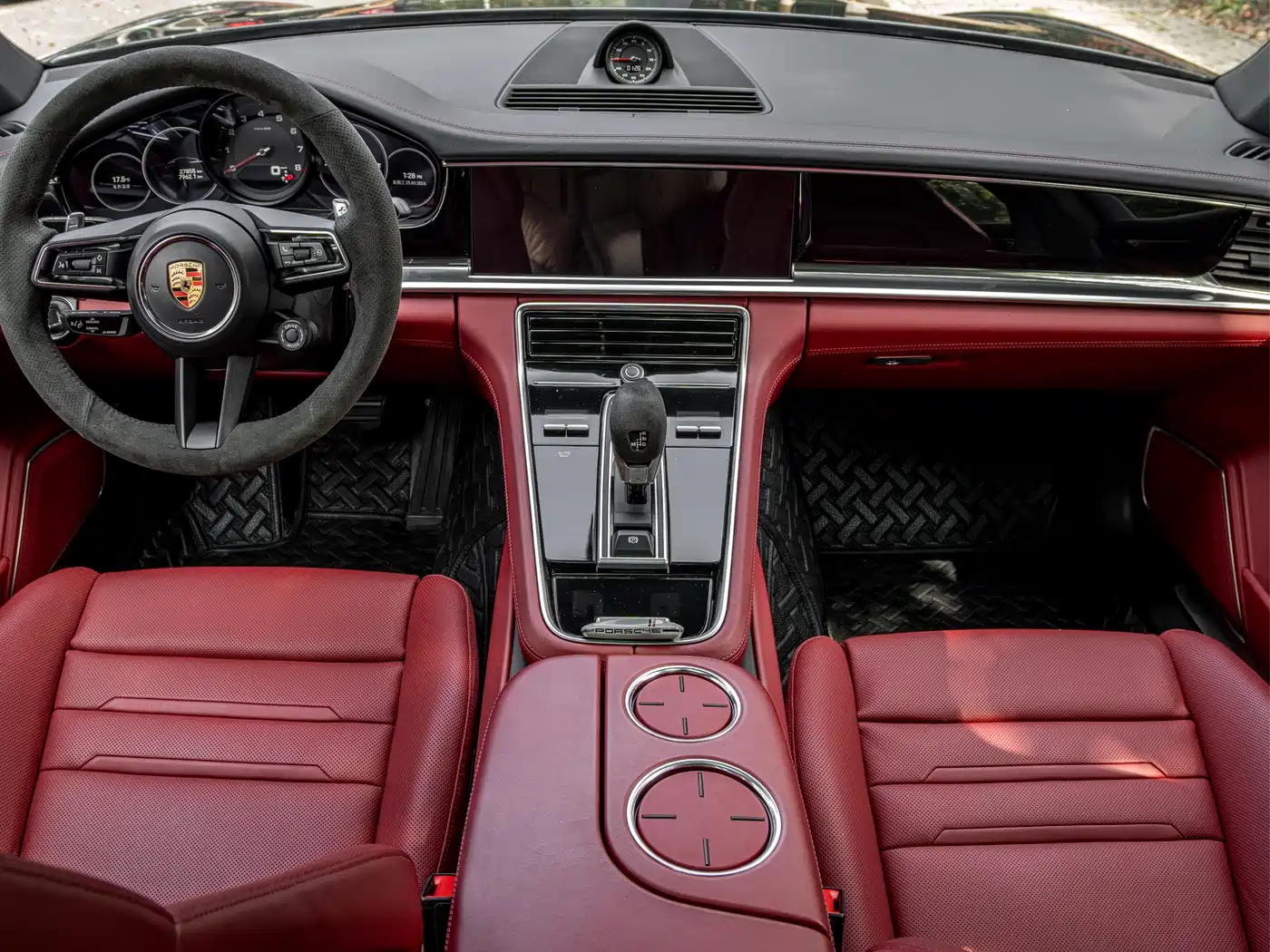 Porsche Panamera 2023 Panamera Executive Long Wheelbase 2.9T фото 14