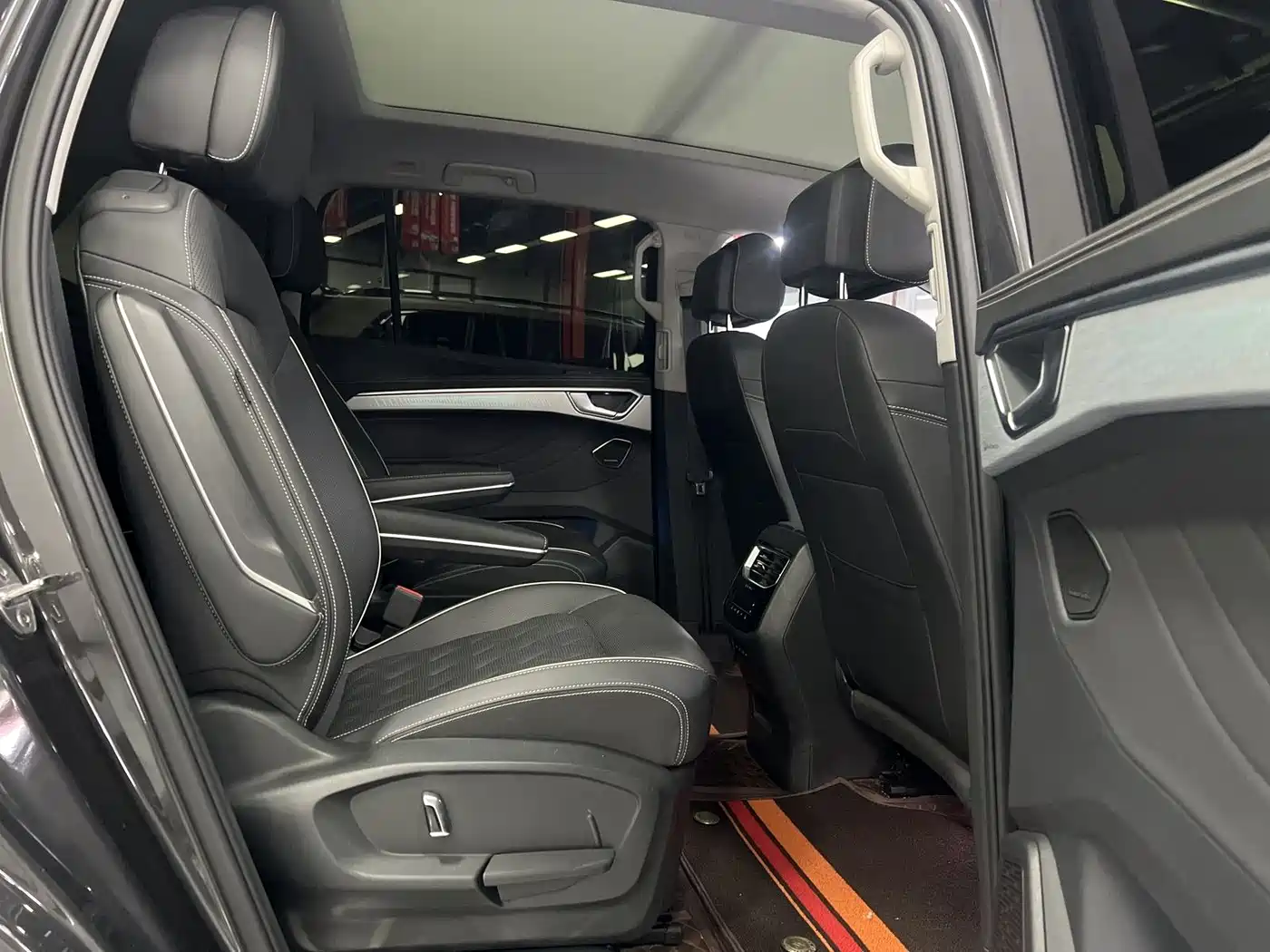 Volkswagen Talagon 2023 380TSI 4WD Flagship Premium Edition фото 9