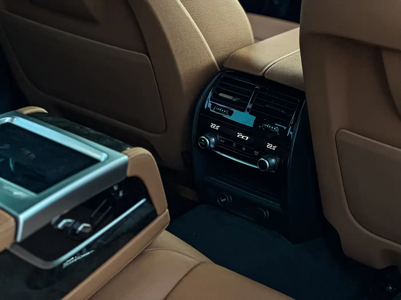 BMW 5 Series 2018 Facelift 530Li Exclusive M Sport Package фото 14