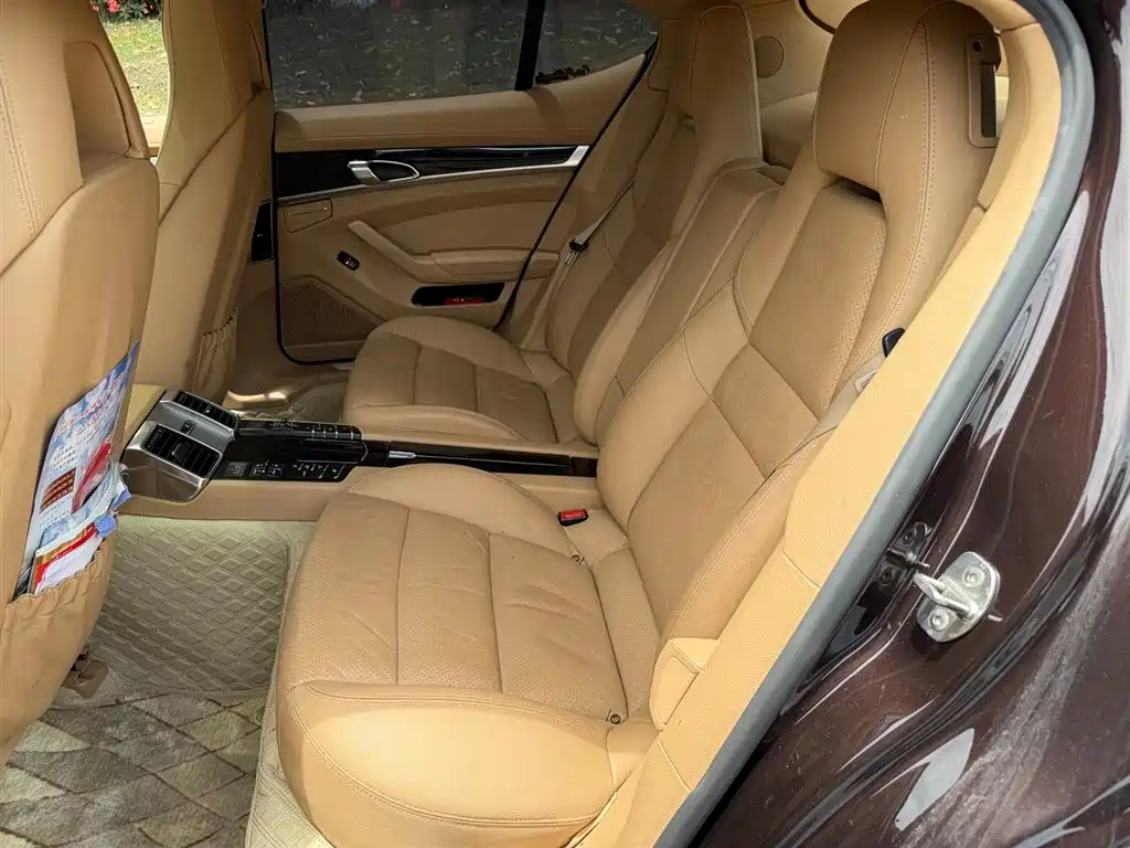 Porsche Panamera 2014 Panamera 3.0T фото 10