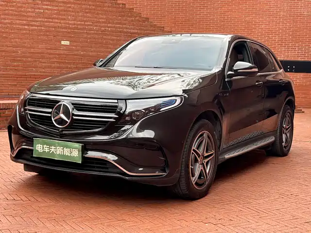 MERCEDES-BENZ EQC 2020