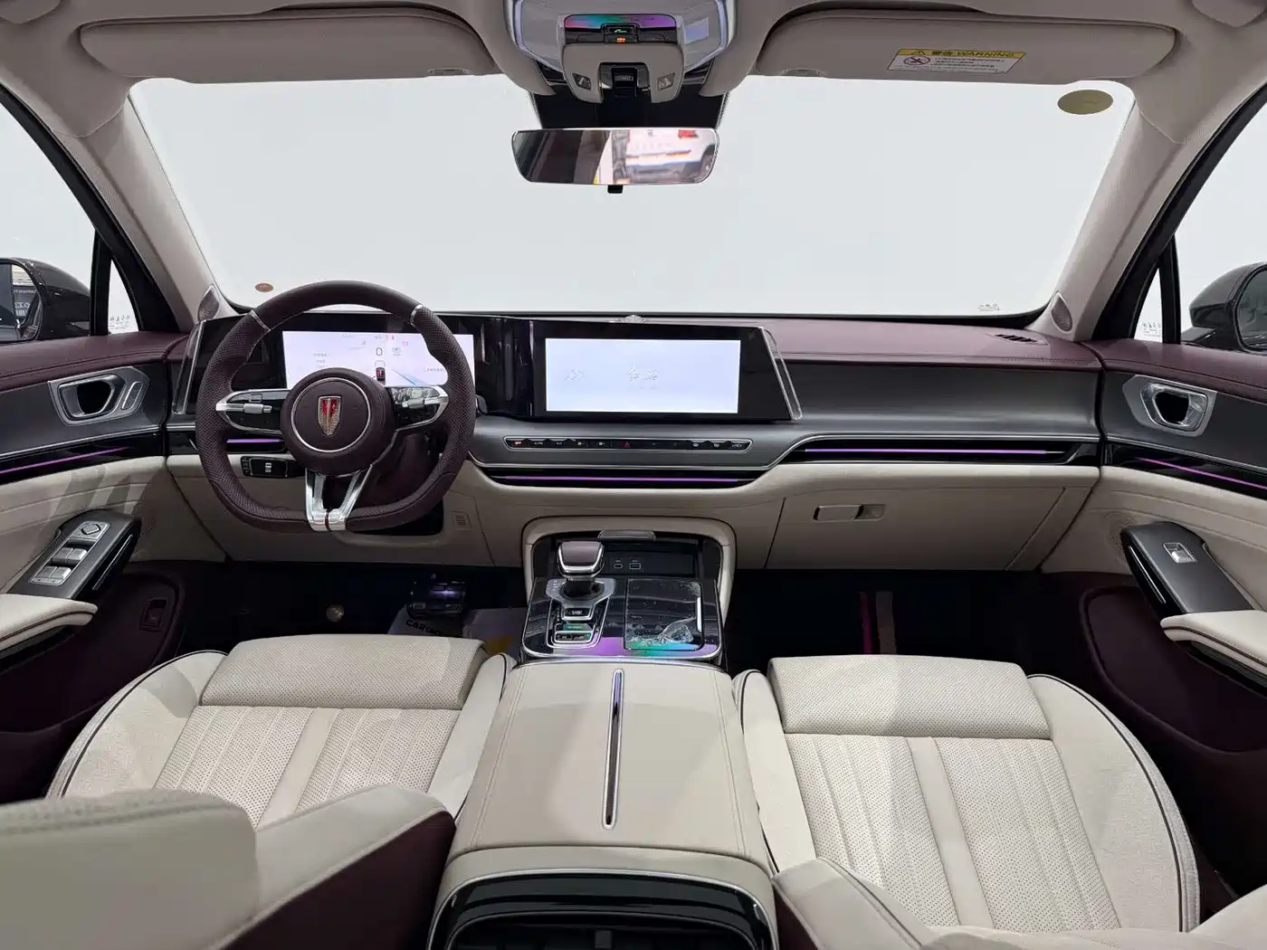 Hongqi H9 2025 Facelift 2.0T 2WD Flagship Private Style Edition 5-seater фото 25
