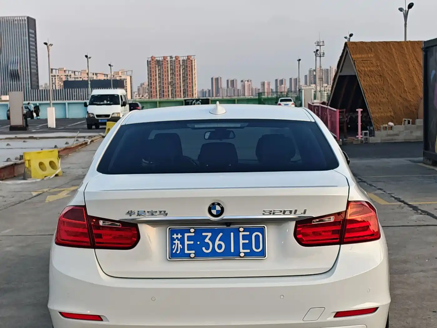 BMW 3 Series 2014 320Li Fashion фото 6