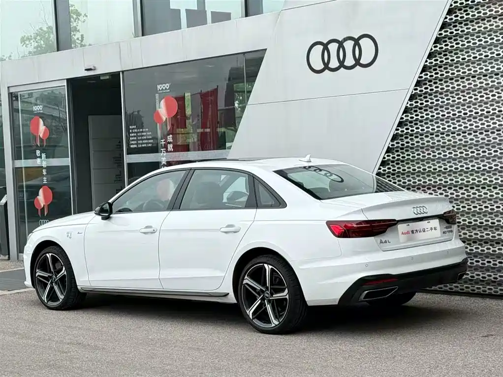 Audi A4L 2024 40 TFSI Luxury Dynamic фото 5