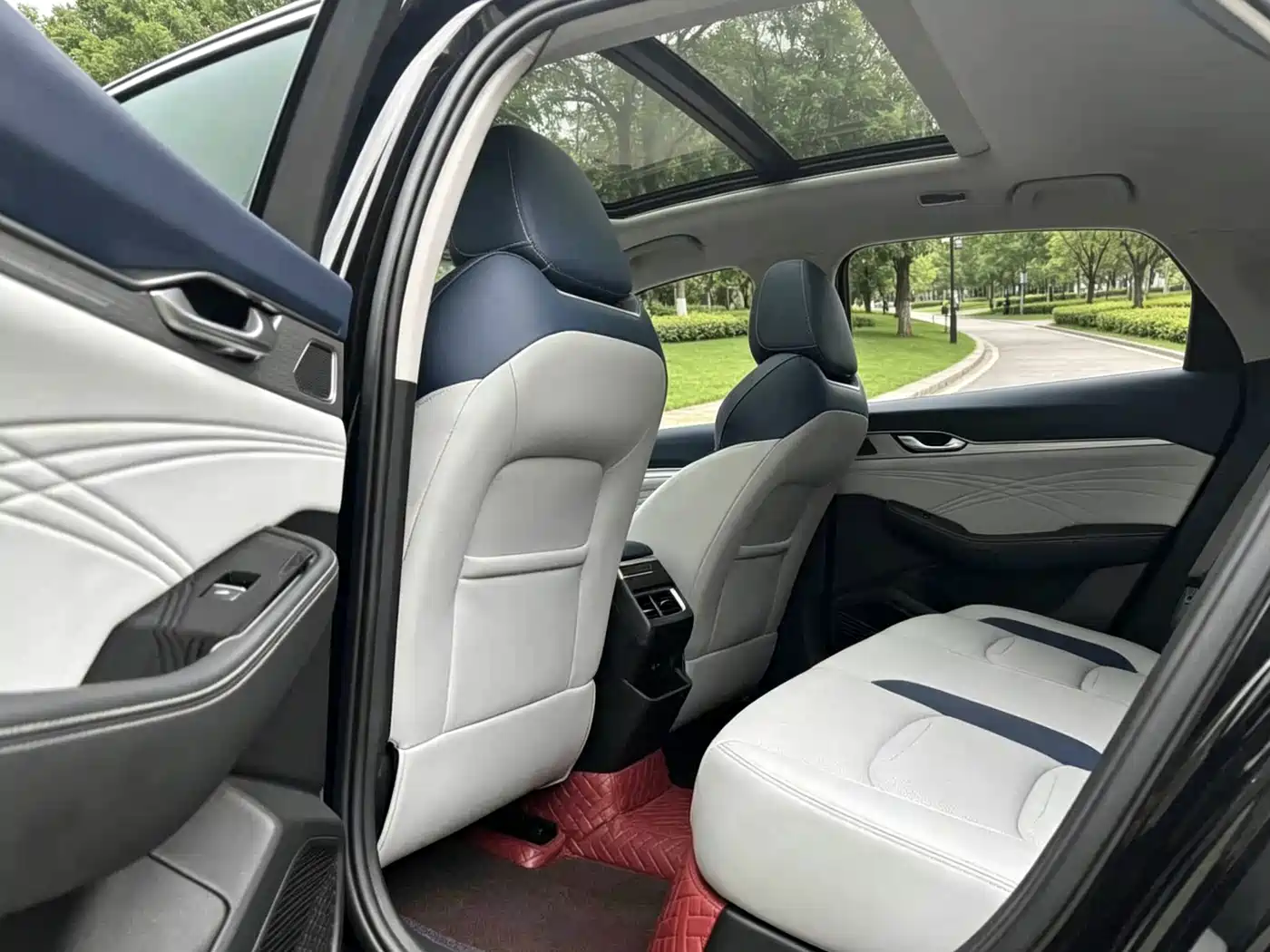 Фото 5 - Geely Preface