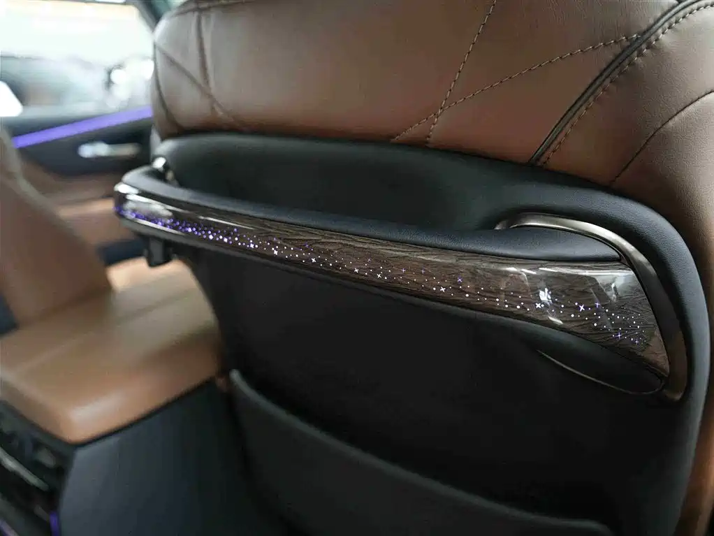 Toyota Alphard 2024 Hybrid 2.5L Ultimate Enjoyment Edition фото 25
