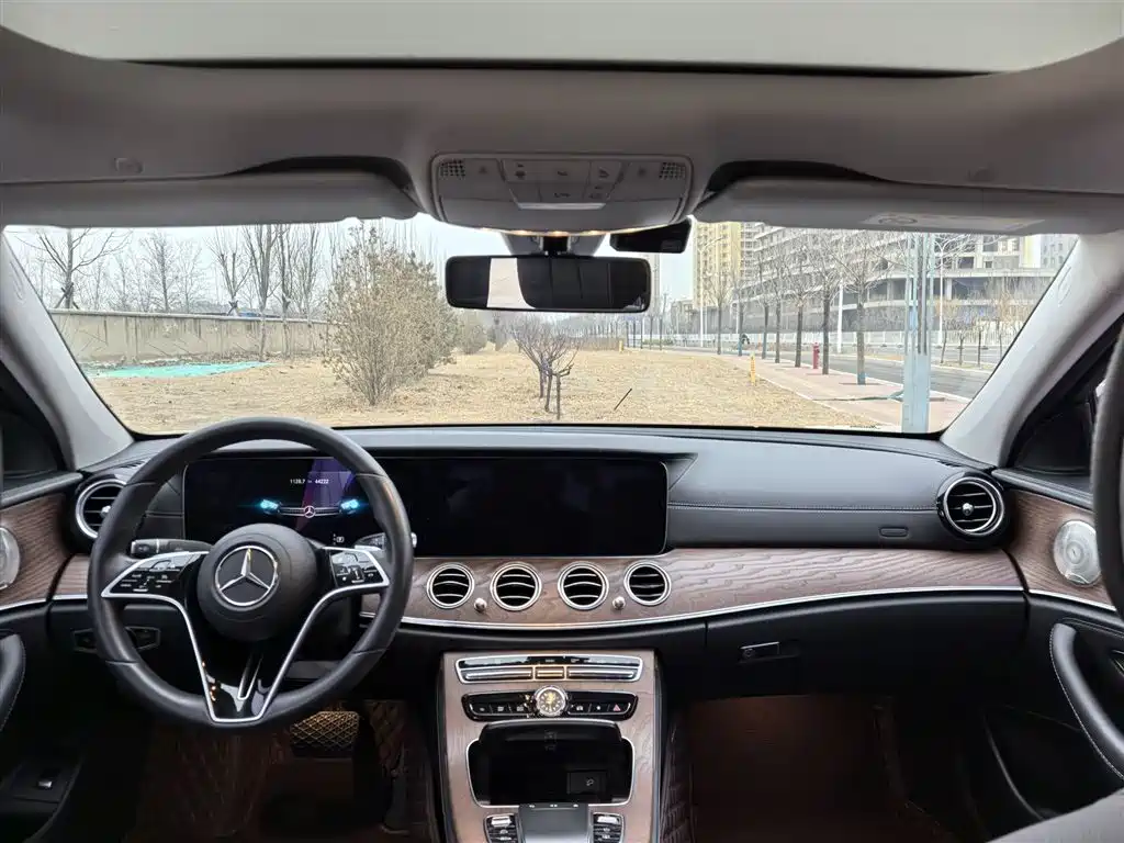 Mercedes-Benz E-Class 2022 Facelift E 300 L Luxury Style фото 14