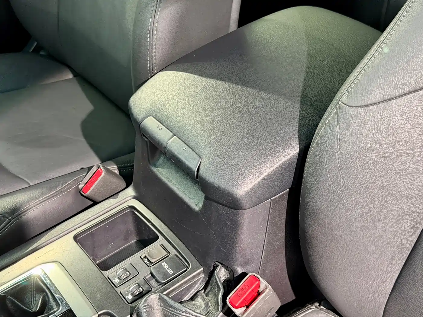 Toyota Prado 2016 2.7L Auto Standard Edition фото 14