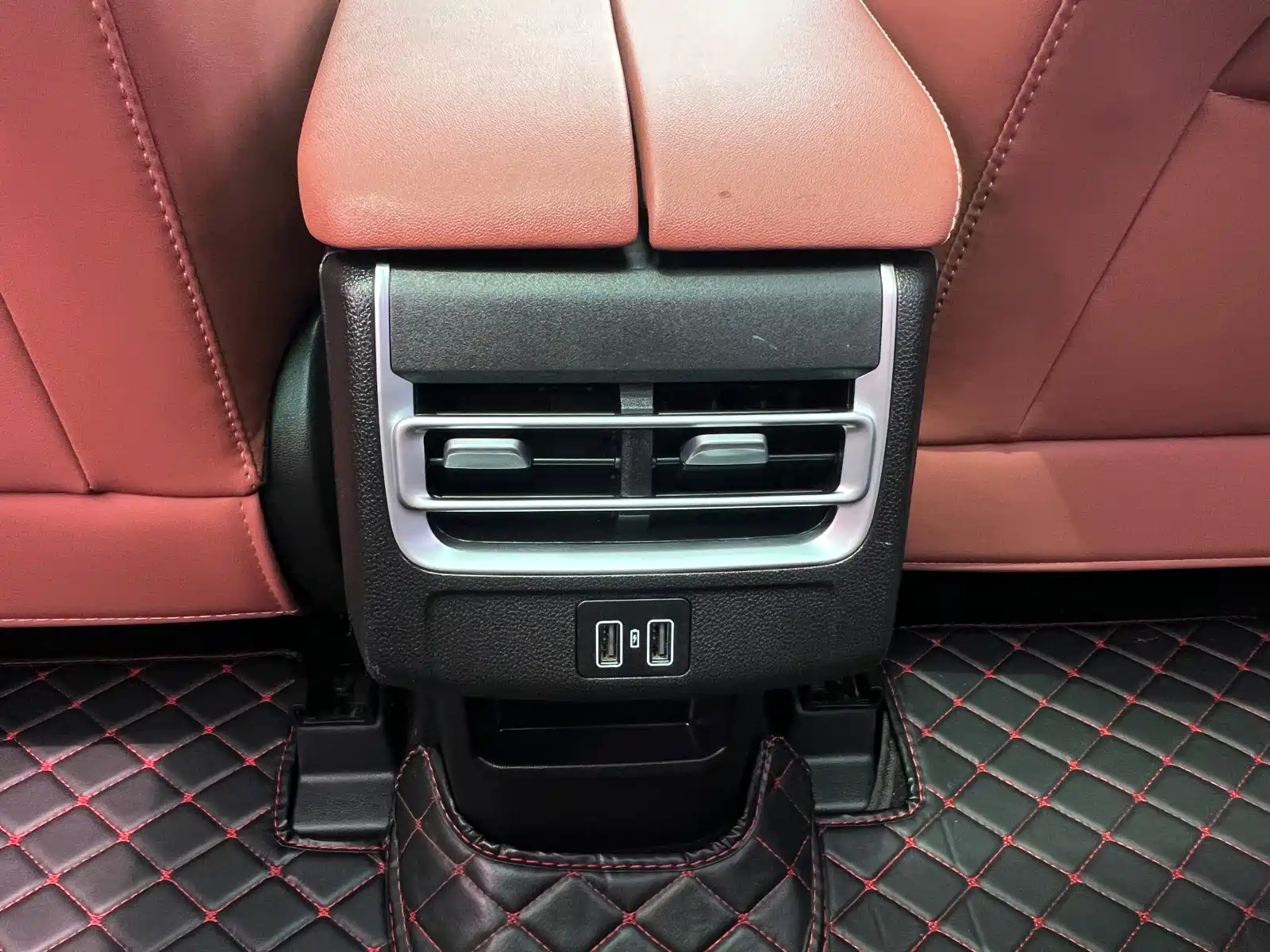 Фото 24 - Changan CS75 PLUS