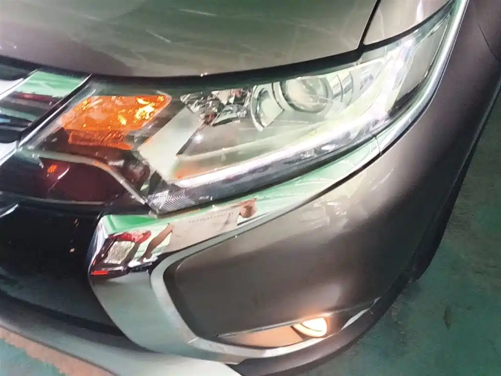 Mitsubishi Outlander 2018 2.0L 2WD Glory Edition 5-seater фото 24