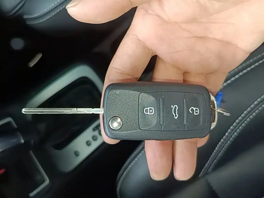 Volkswagen Tiguan 2016 Model 300TSI Automatic 2WD Comfort Edition фото 9