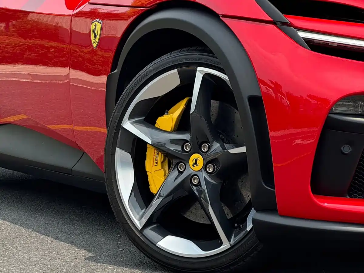 Ferrari Purosangue 2025 2023 6.5L V12