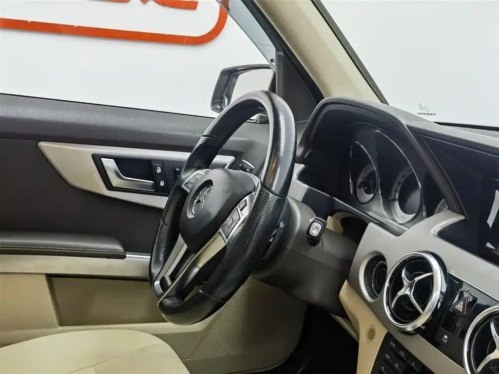 Mercedes-Benz GLK-Class 2015 GLK 260 4MATIC Dynamic Ultimate Edition фото 22
