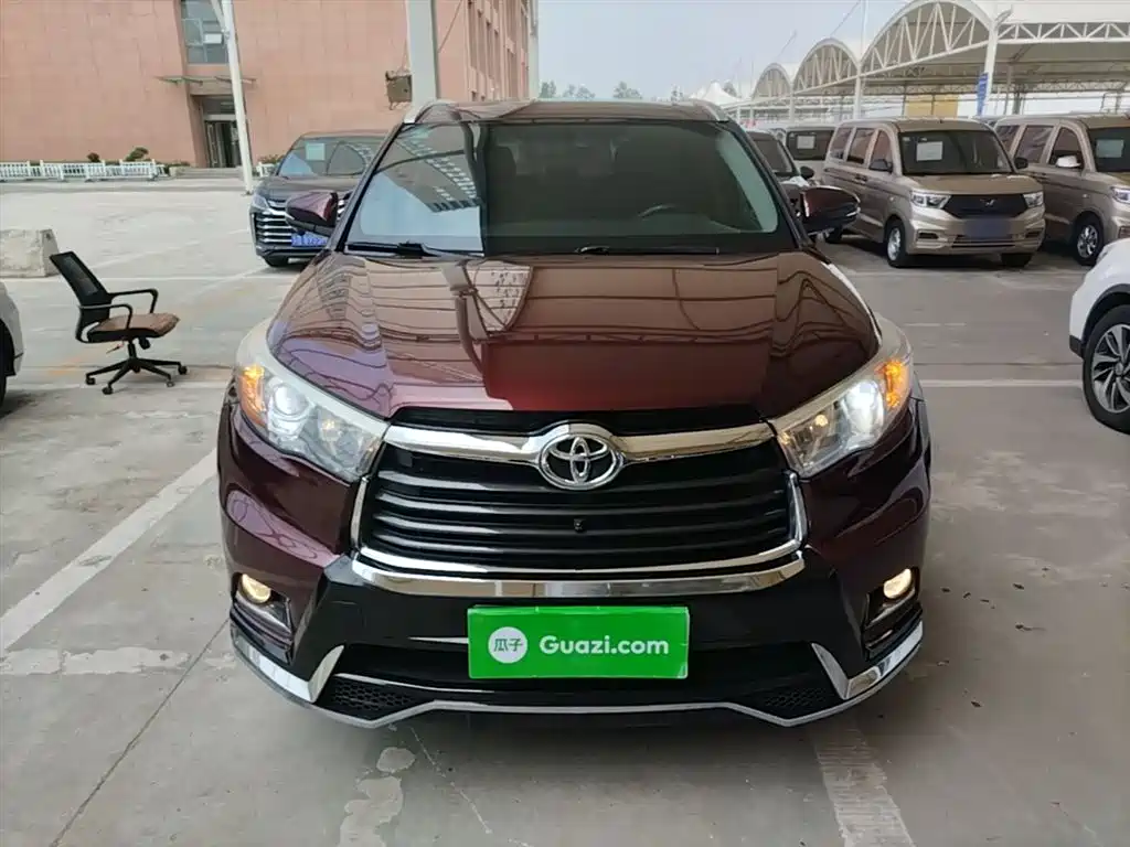 Toyota Highlander 2015 2.0T AWD Luxury Edition 7-seater фото 3