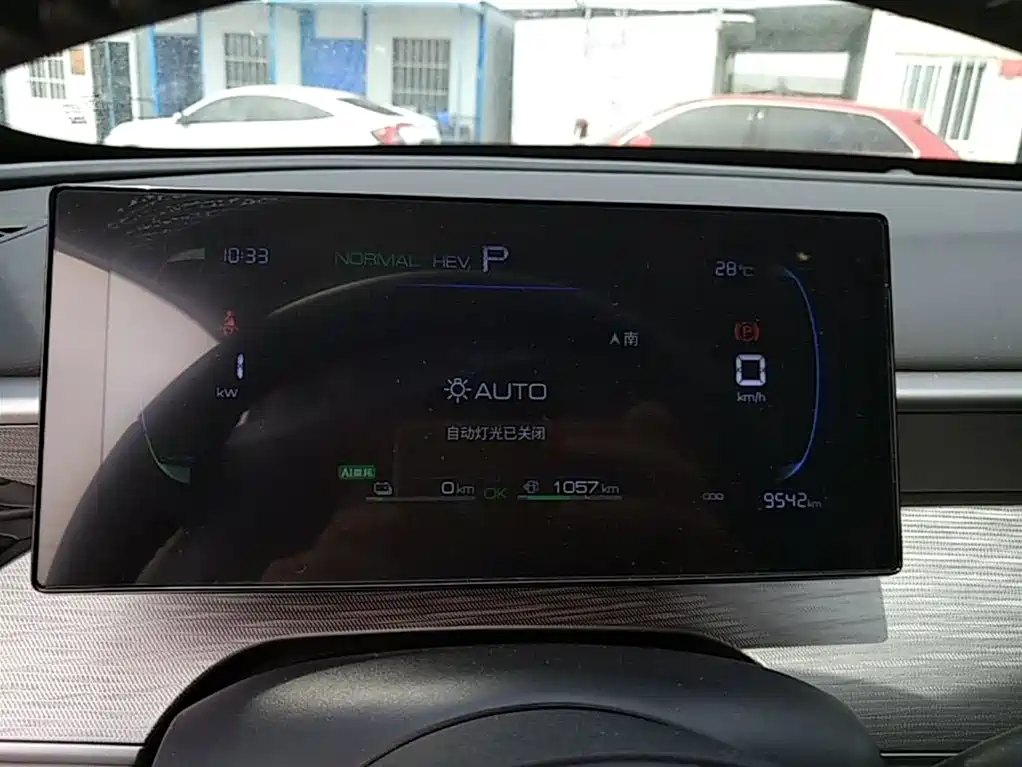 BYD Hai Bao 05 DM-i 2025 DM-i Smart Drive Edition 55KM Luxury фото 12