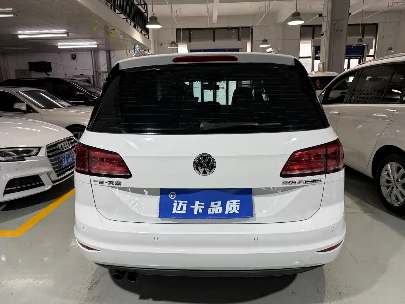 Volkswagen Golf Sportsvan 2018 230TSI Automatic Progressive фото 4