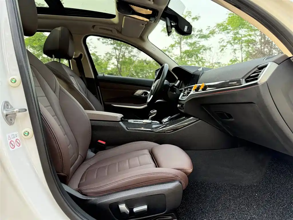 BMW 3 Series 2020 325Li Launch Edition фото 9