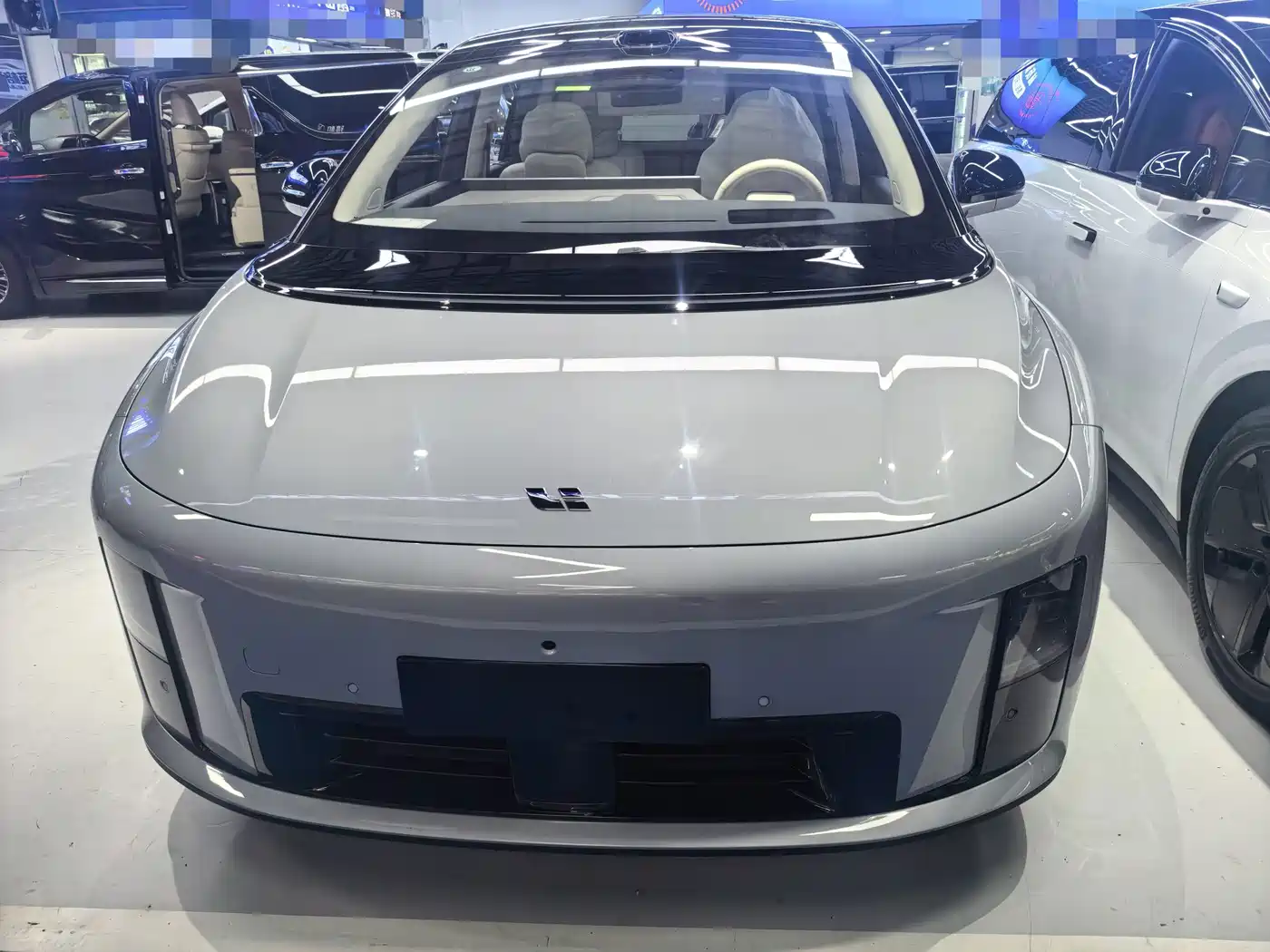Li Auto Li i8 2026 2025 Standard Edition