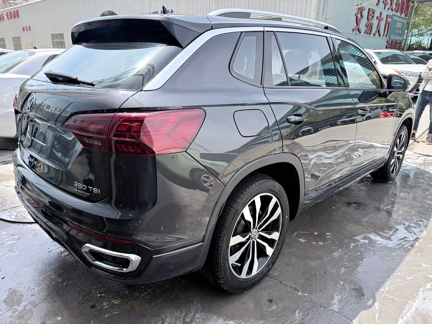 Volkswagen Tayron 2021 380TSI 4WD R-Line Smart Connect фото 19
