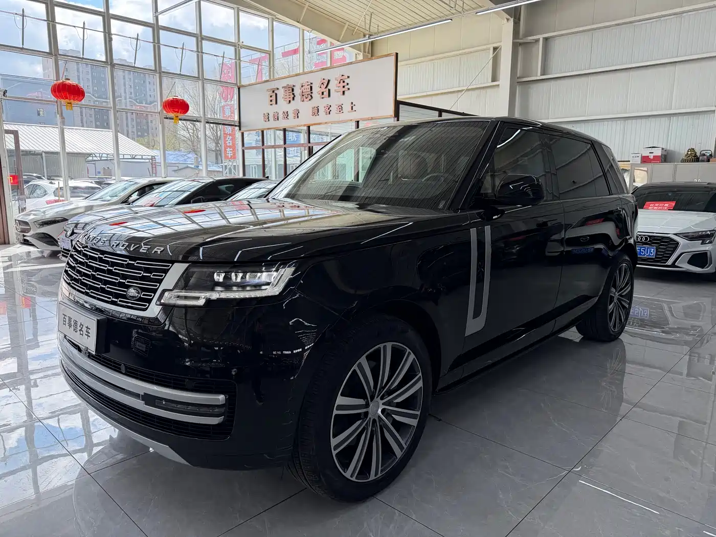 Land Rover Range Rover 2024 3.0 L6 400PS Genesis Extended