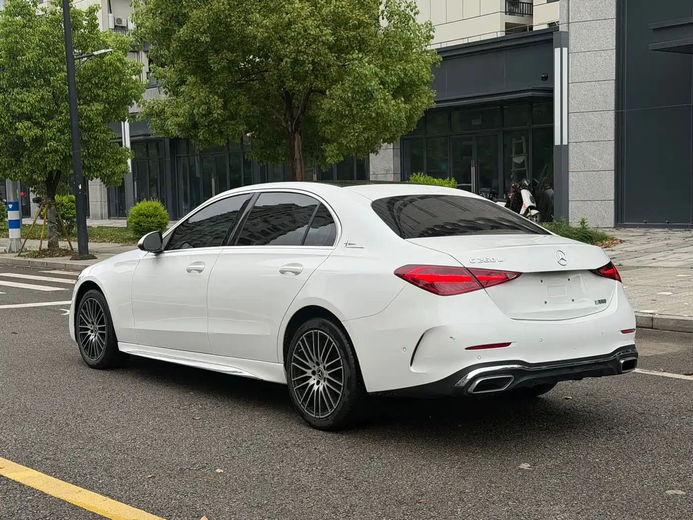 Mercedes-Benz C-Class 2022 C 260 L Sport Edition фото 4