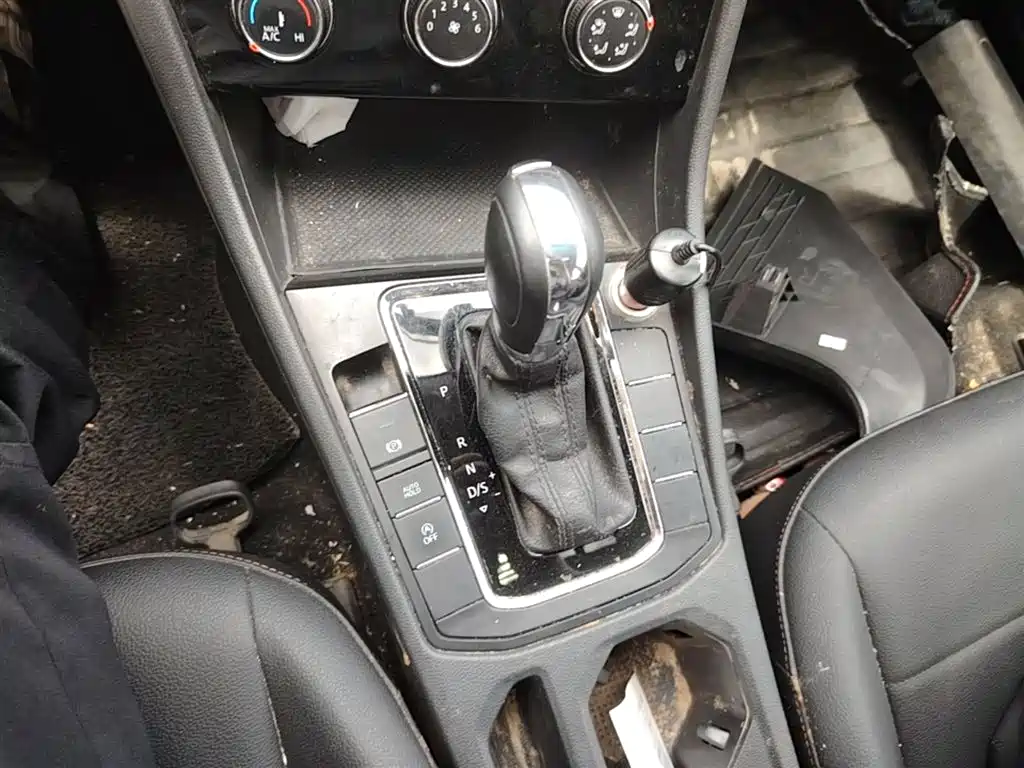 Volkswagen Bora 2019 Facelift 1.5L Automatic Comfort China V фото 14