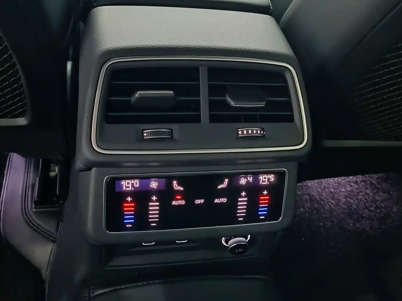 Audi A6L 2025 Model Year Facelift 45 TFSI Premium Sport фото 8