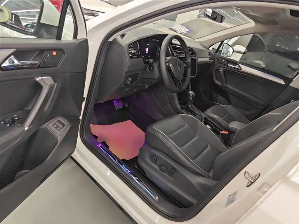 Volkswagen Tiguan L PHEV 2021 430PHEV Plug-in Hybrid Flagship фото 16